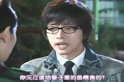 小姐姐变兵姐姐了,小姐姐华丽转身，成为英姿飒爽的兵姐姐