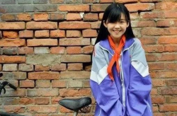 网红拍校服,青春校园新时尚